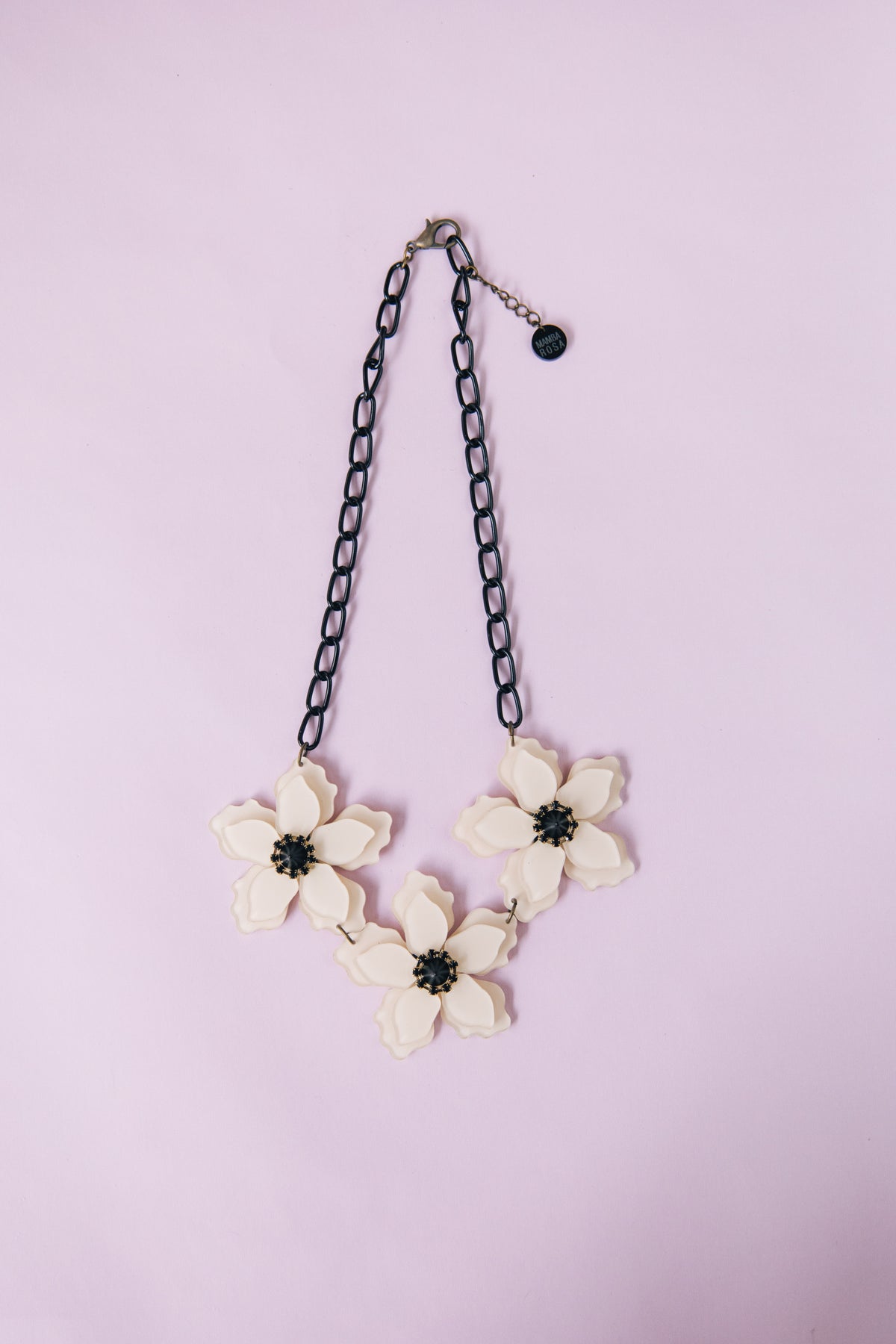 Collar Aruba Beige centro Negro